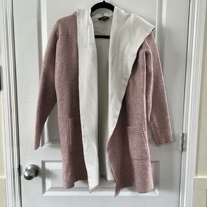 Le Chateau Cardigan